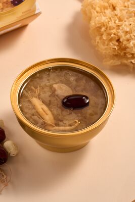 Buy Reduced Sugar Ginseng Snow Fungus Nourishing Collagen Broth Light Nourishing Chinese Dessert Ideal for Health Conscious online manufacture
